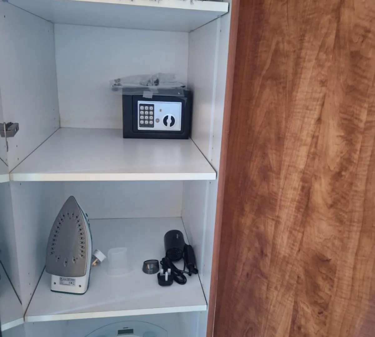 Apartment Bright Studio Unit At Lake Terrace With Lake View Dubai United Arab Emirates
